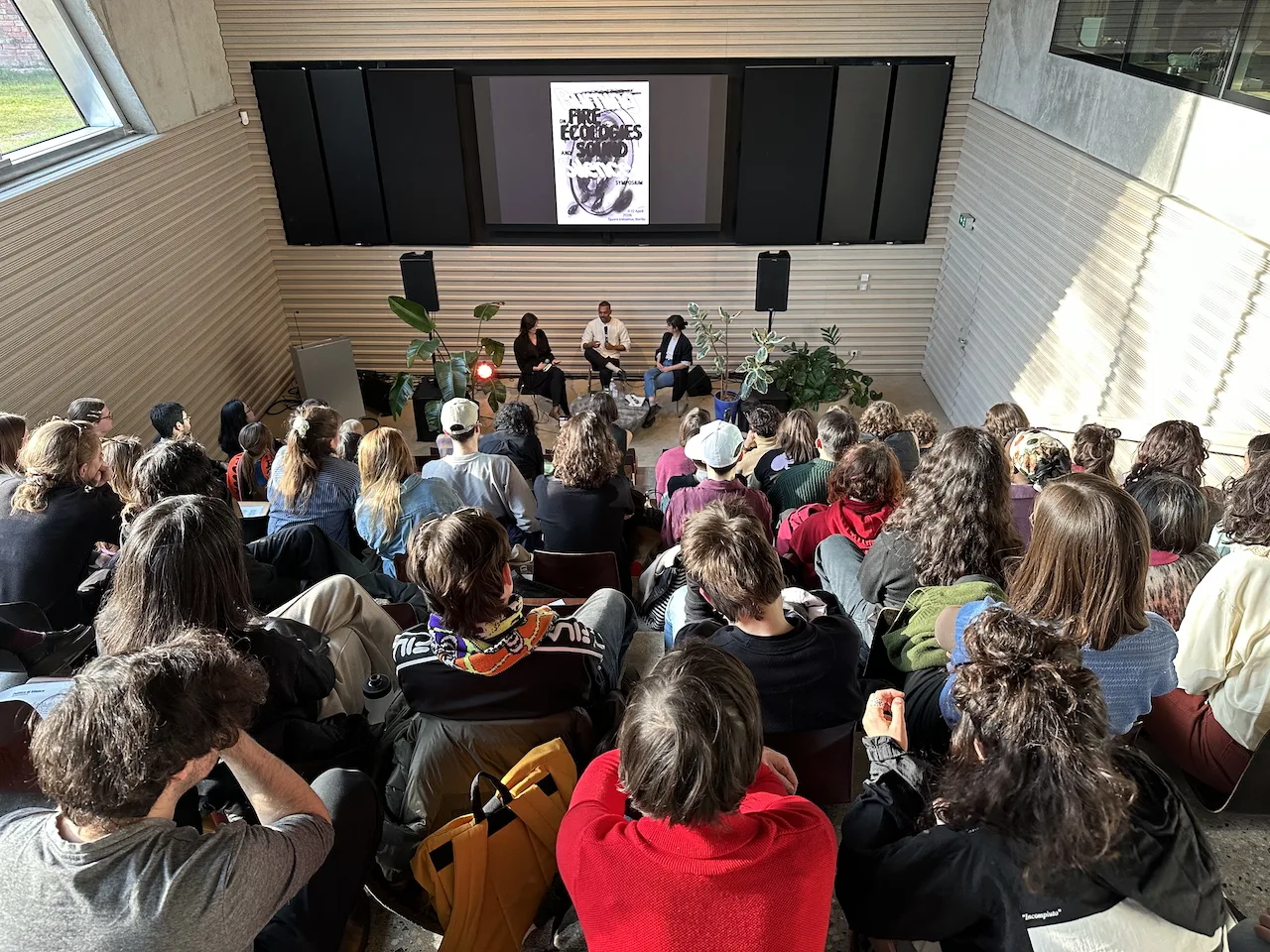 panel on crisis of solidarity with Hanna Grześkiewicz, Sanaz Azimipour and Sinthujan Varatharajah